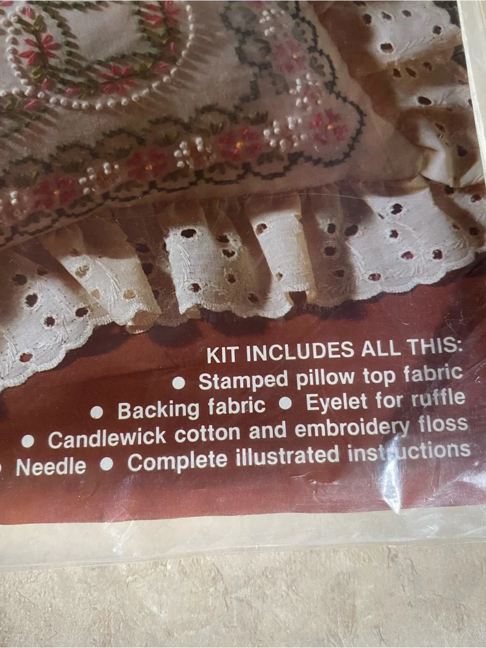 Vintage Paragon Candlewick Plus Double Wedding Ring Pillow Kit #0107 Embroidery
